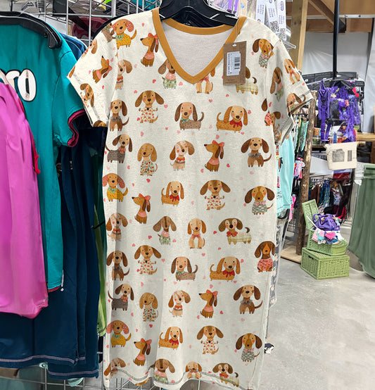 Dachshund V-neck Nightshirt Cutie Doxie