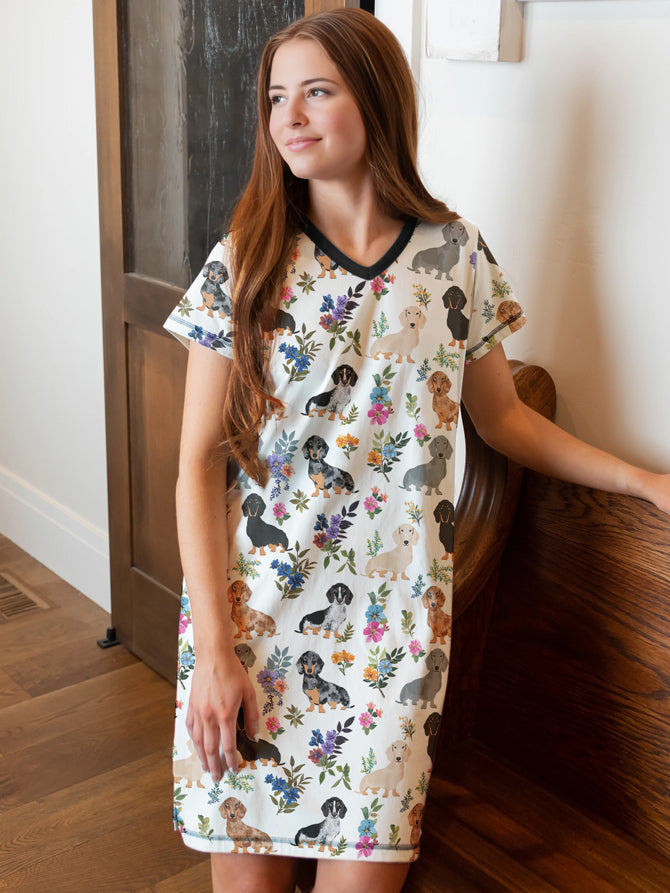 Dachshund V-neck Nightshirt Dachshund In Bloom