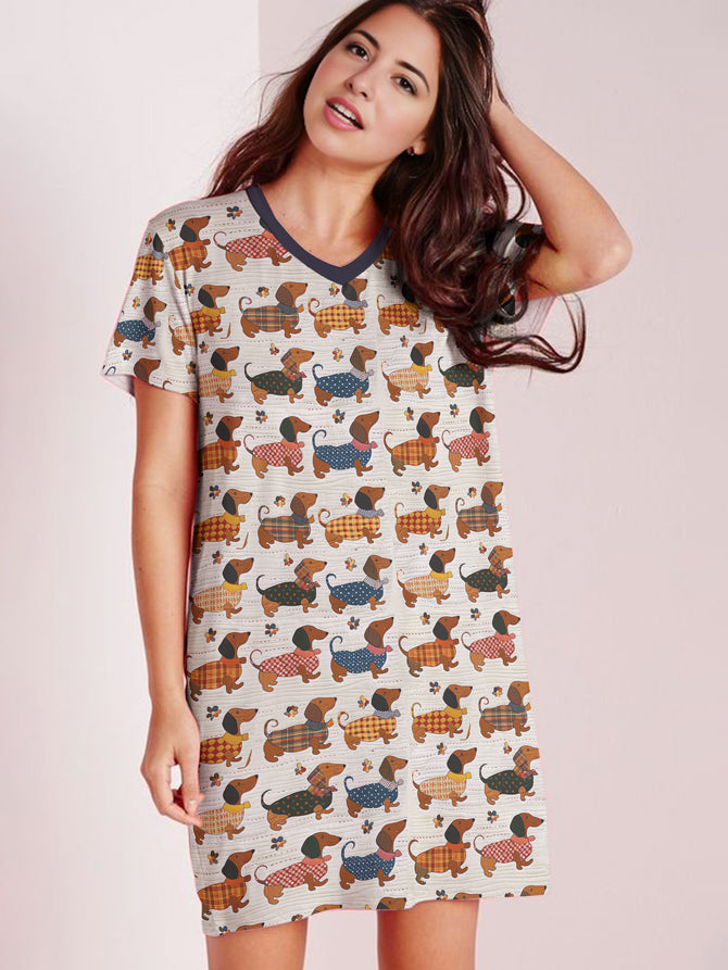 Dachshund V-neck Nightshirt Retro Pup