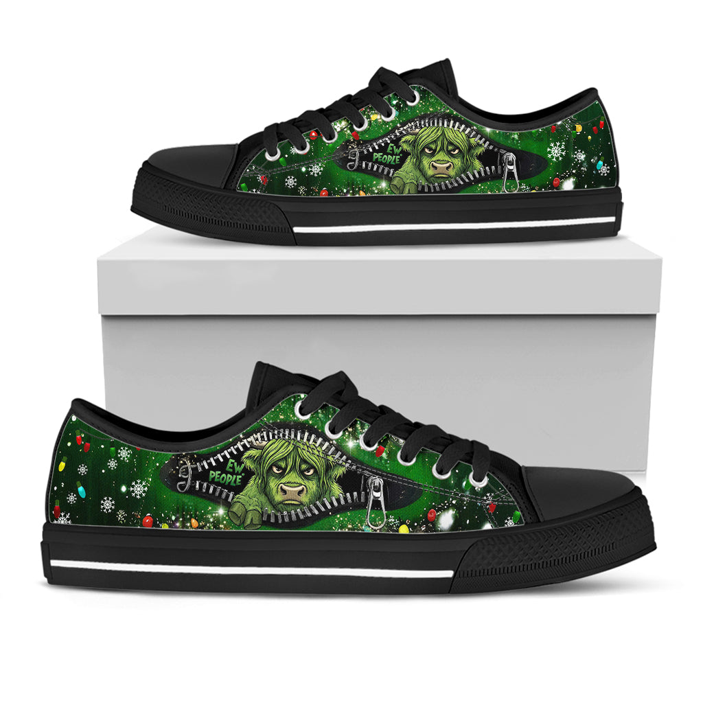 Highland Cow Women's Low Top Shoes Ew People