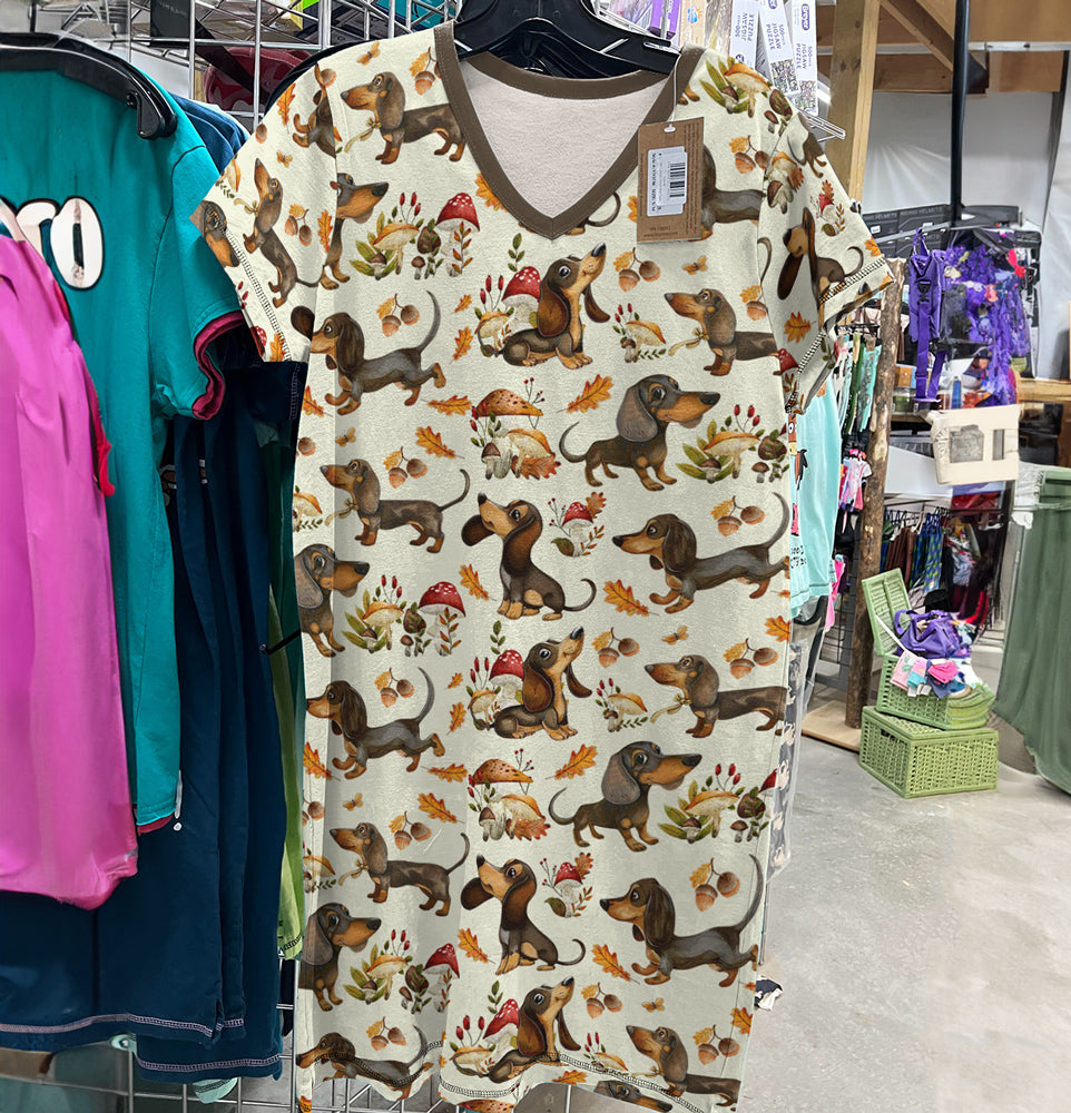 Dachshund V-neck Nightshirt Happy Season