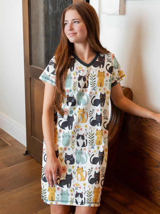 Cat Lover V-neck Nightshirt Joyful Paws
