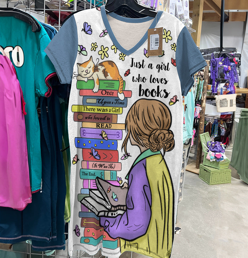 Book Lover V-neck Nightshirt Just A Girl Who Loves Books