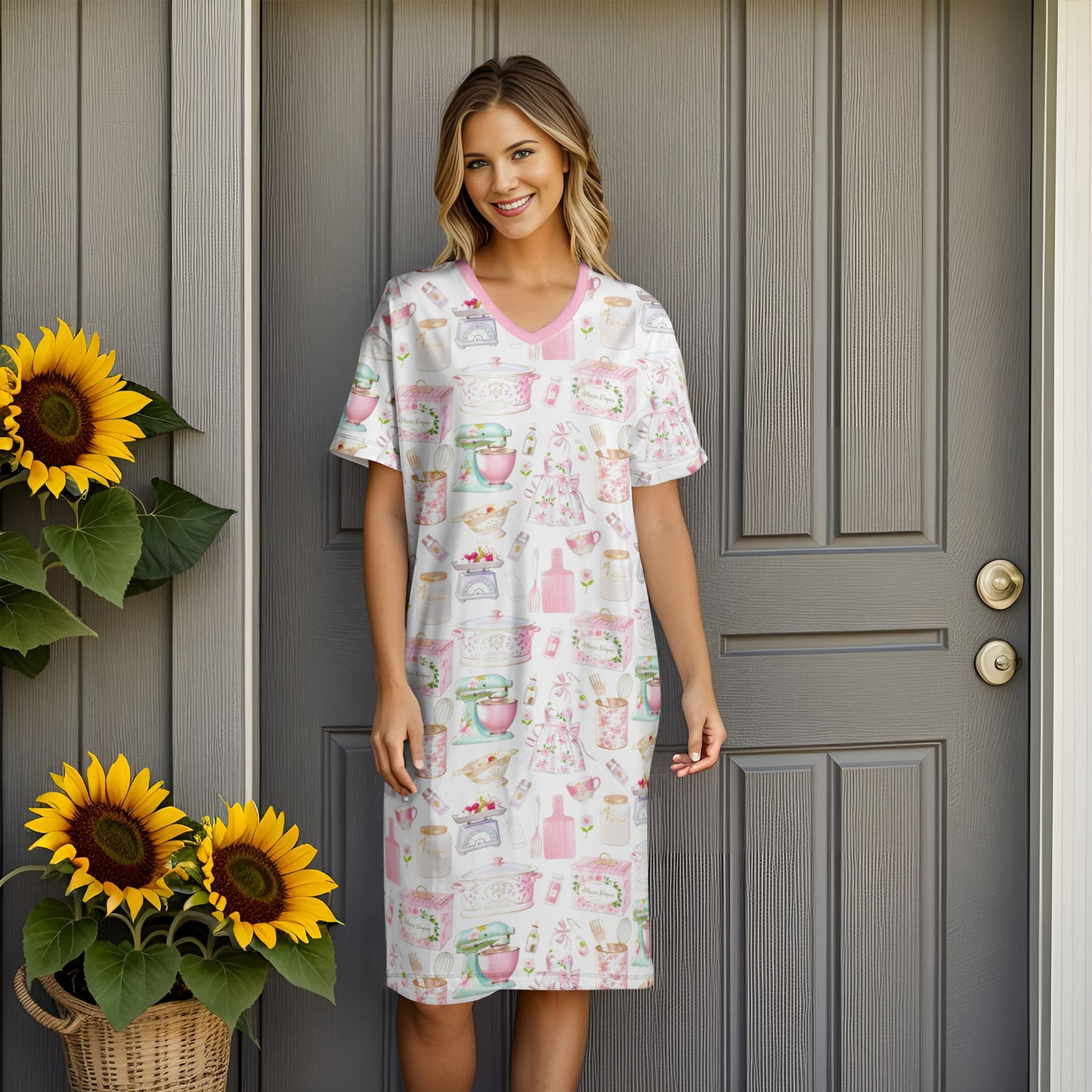 Baking V-neck Nightshirt Pink Pastry Paradise