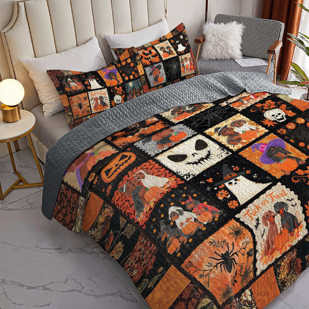 Dachshund All Season Quilt 3-Piece Set Pumpkin Paws