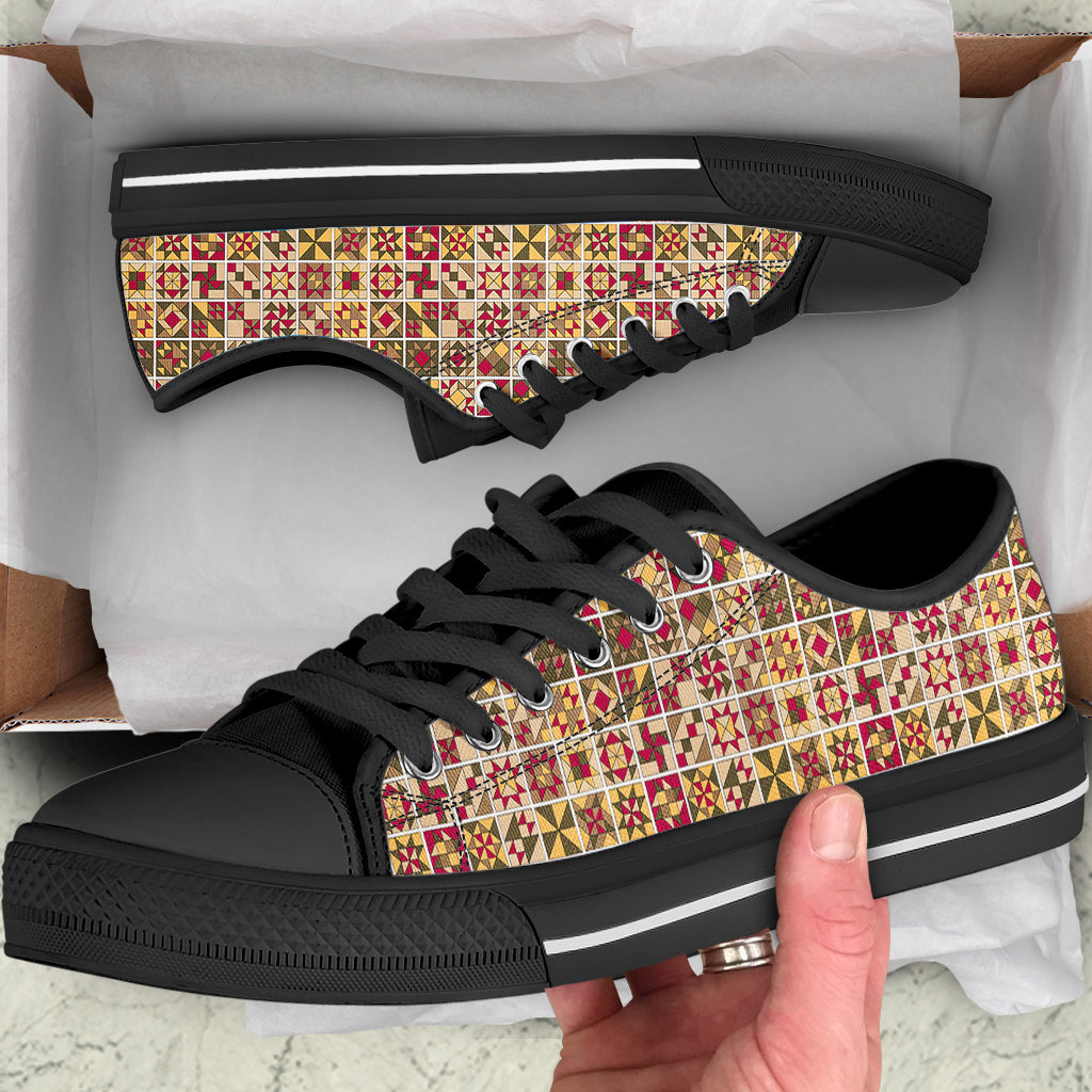 Sewing Lover Women's Low Top Shoes Vintage Quilt Blocks
