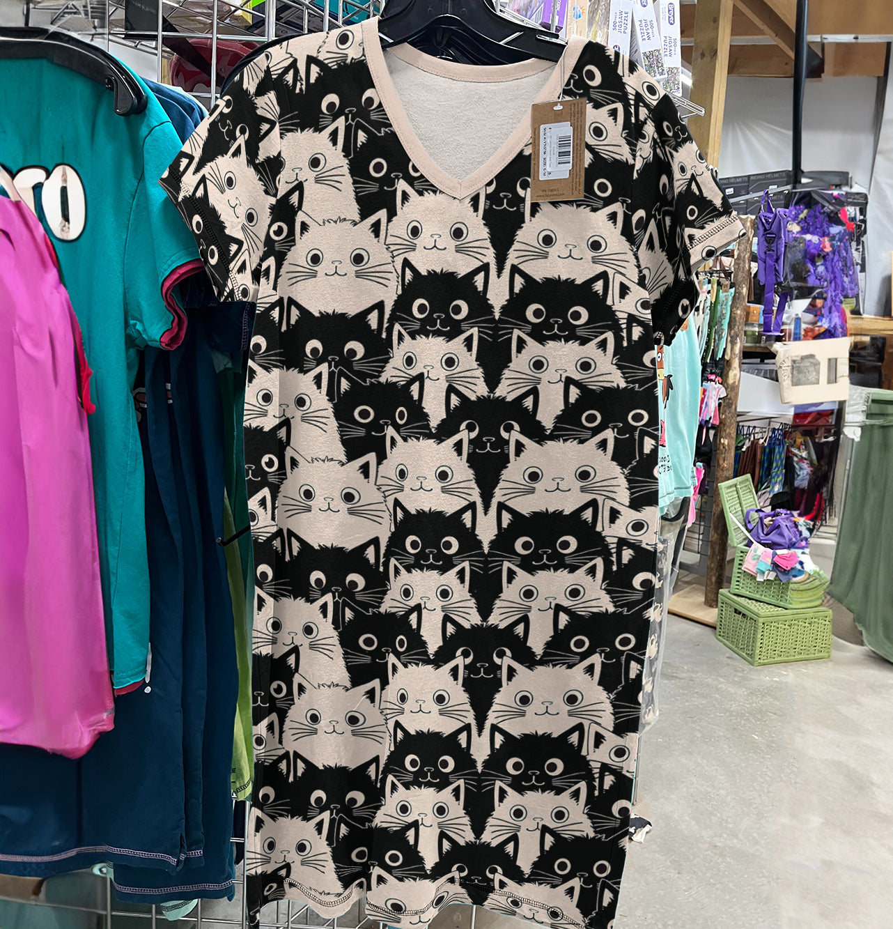 Cat Lover V-neck Nightshirt Cute Fat Cats