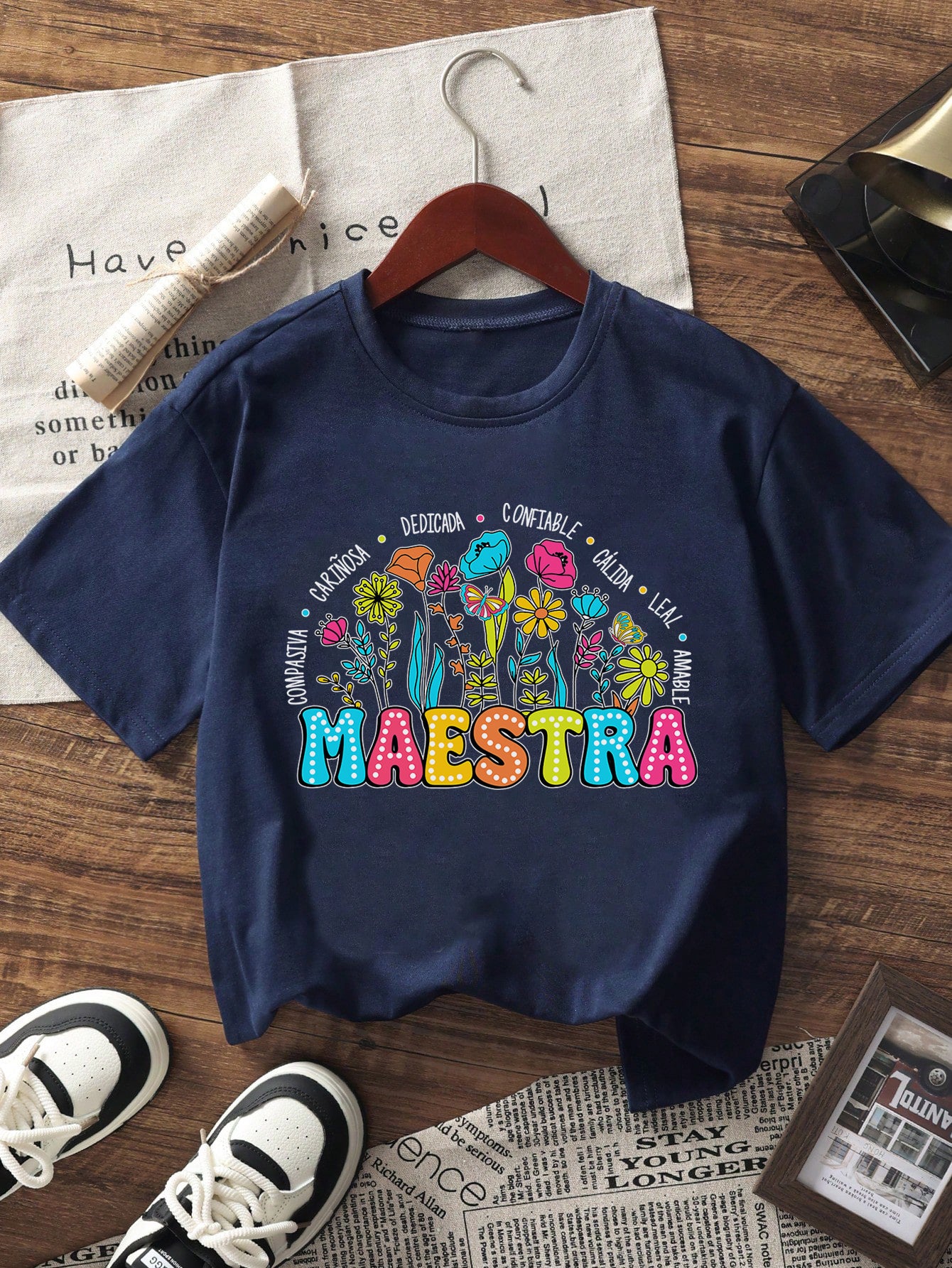 Spanish Teacher Graphic Tee Maestra en Flor