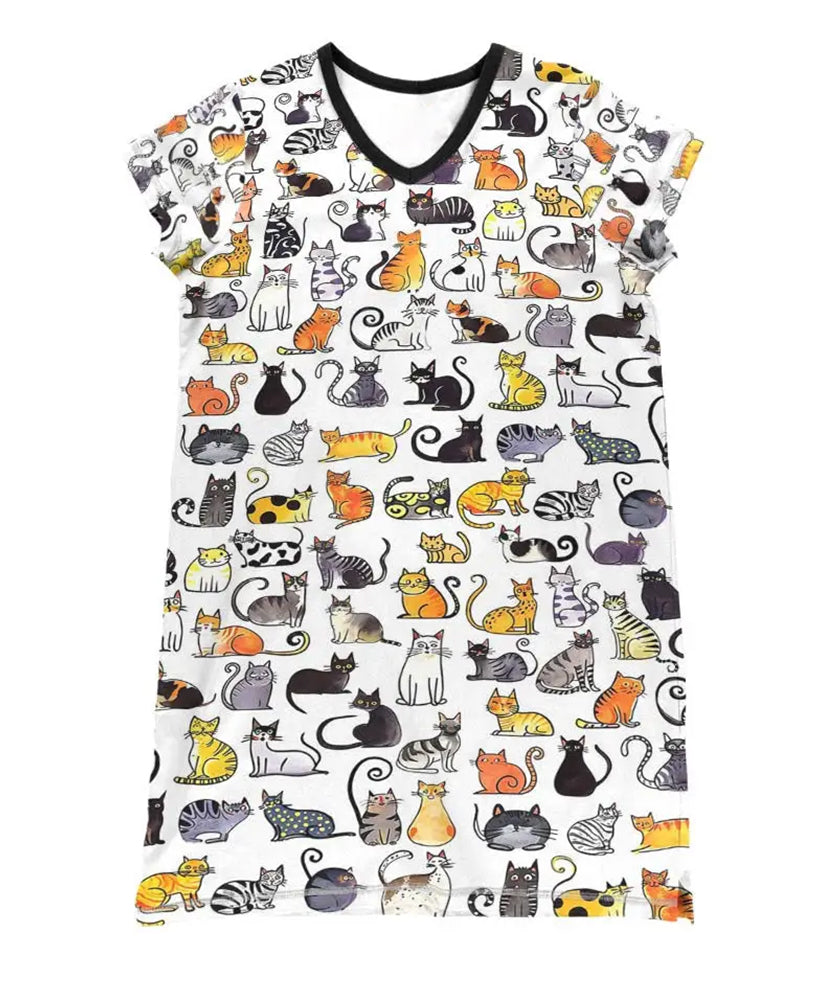 Cat Lover V-neck Nightshirt Meow & Snooze