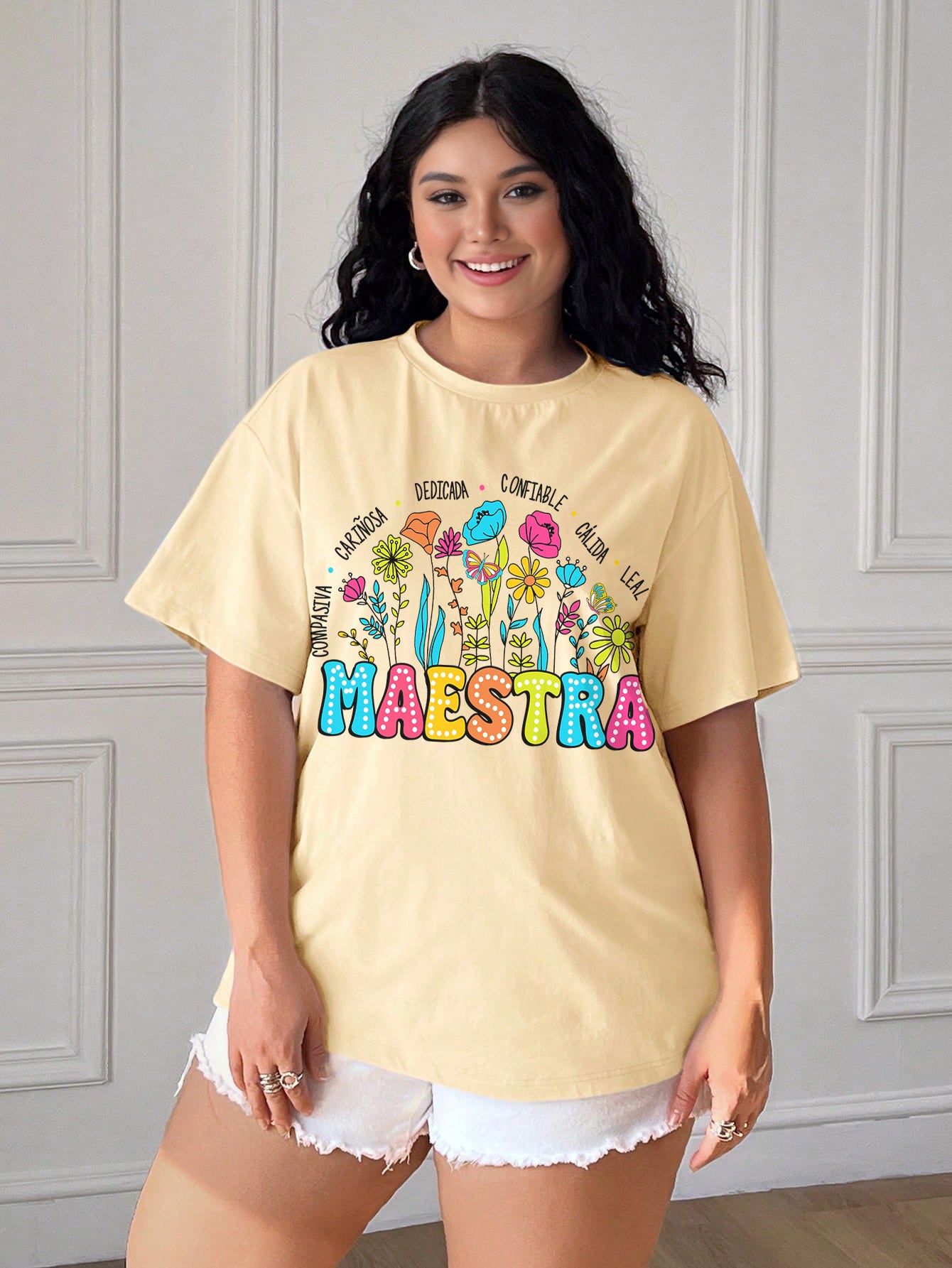 Spanish Teacher Graphic Tee Maestra en Flor
