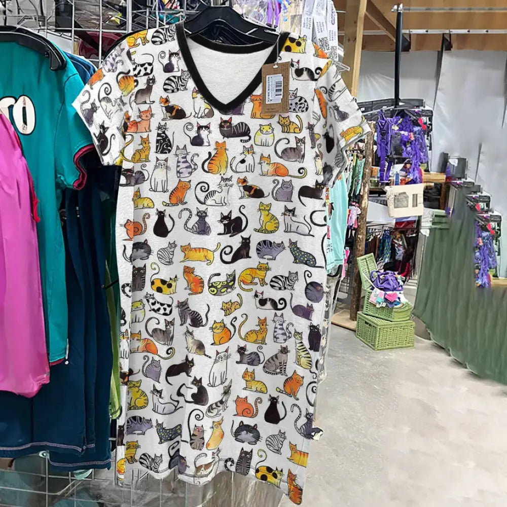Cat Lover V-neck Nightshirt Meow & Snooze
