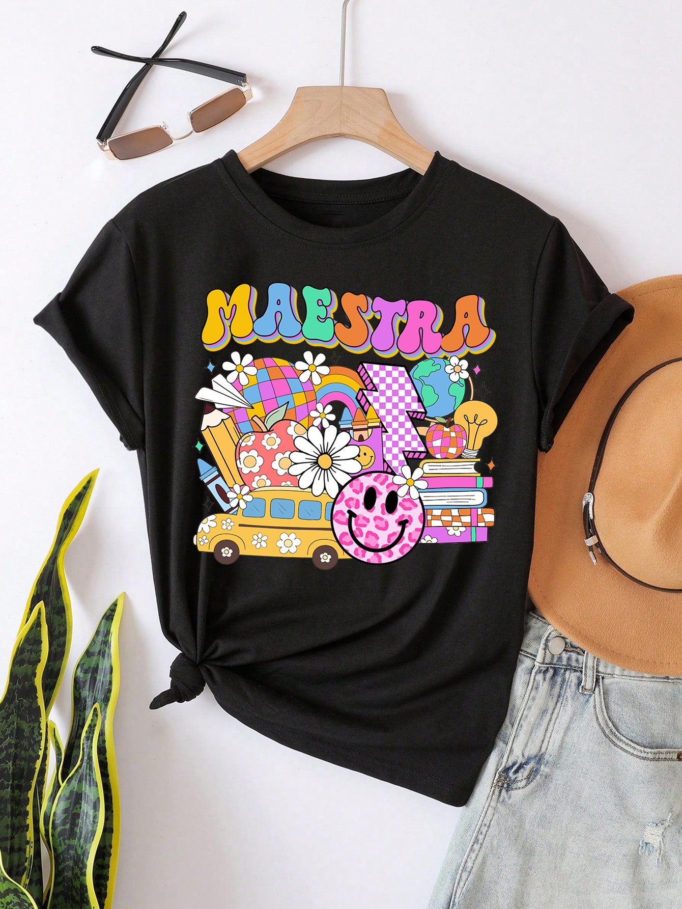 Spanish Teacher Graphic Tee Retro Maestra