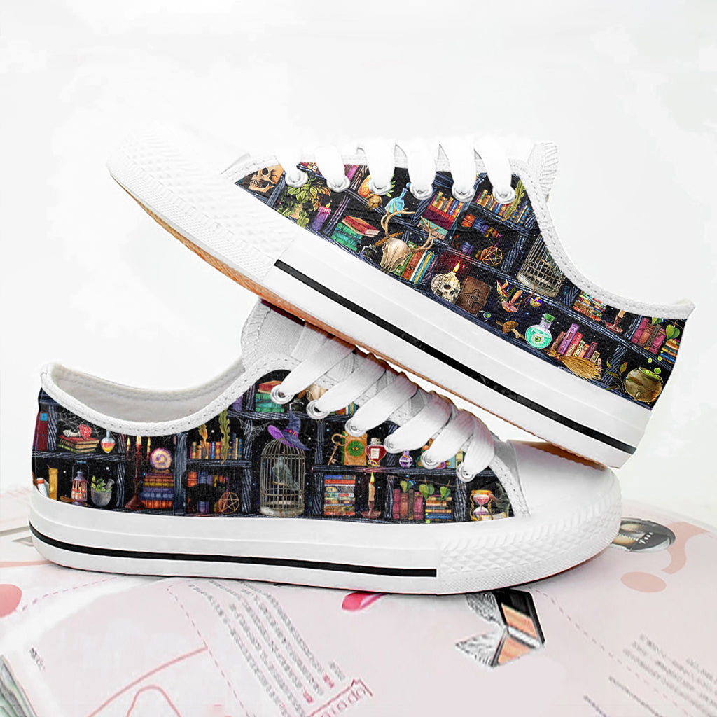 Wizard’s Bookshelf Canvas Women's Low Top Shoes