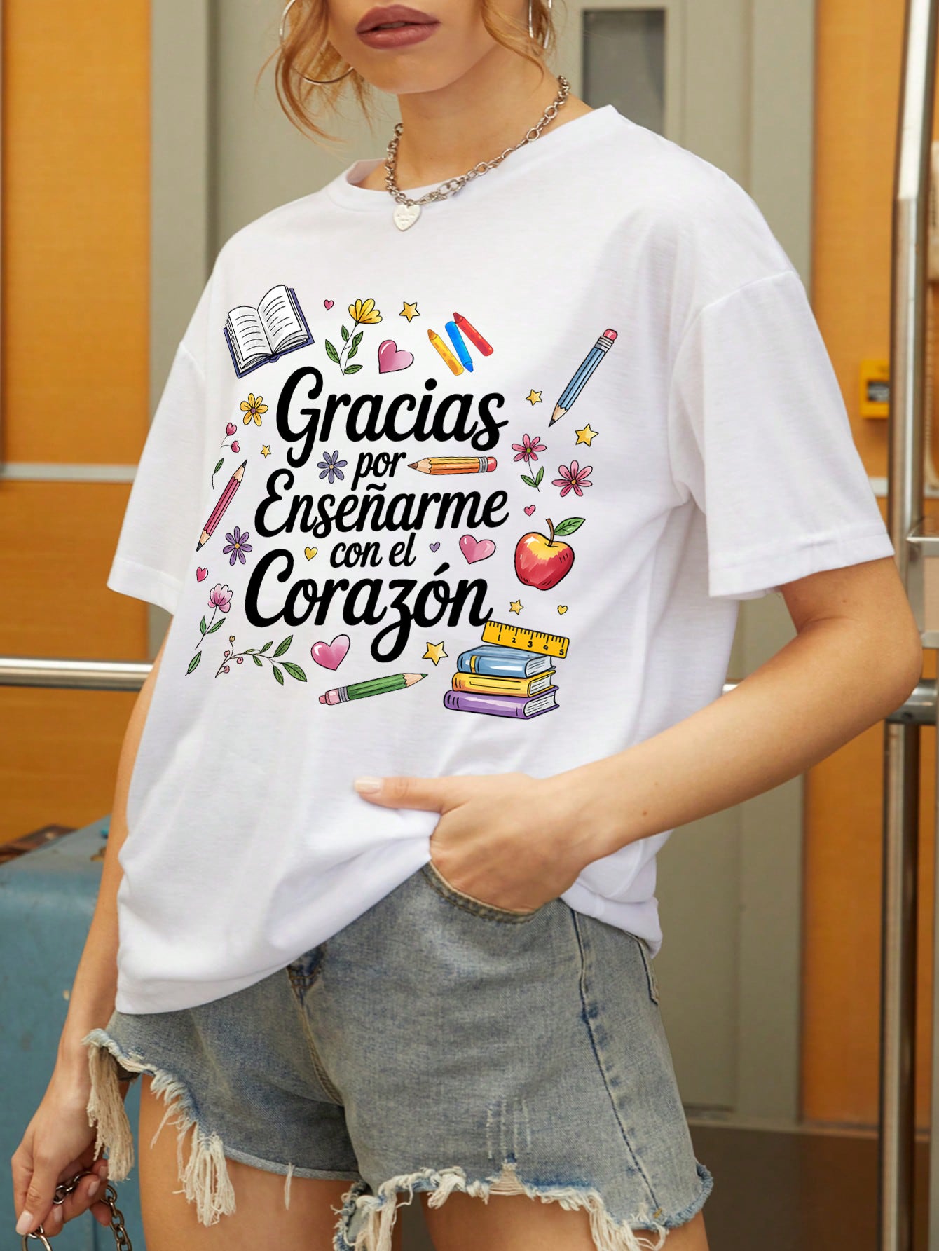 Spanish Teacher Graphic Tee Gracias Maestra
