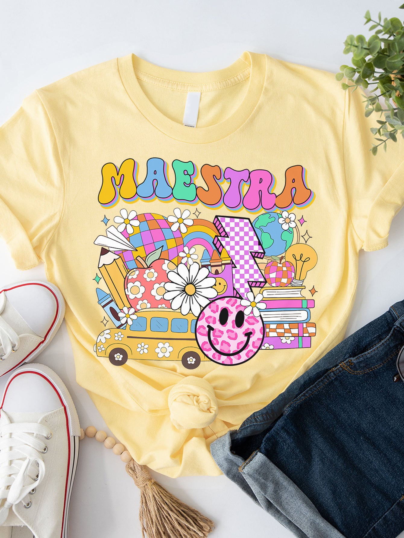 Spanish Teacher Graphic Tee Retro Maestra