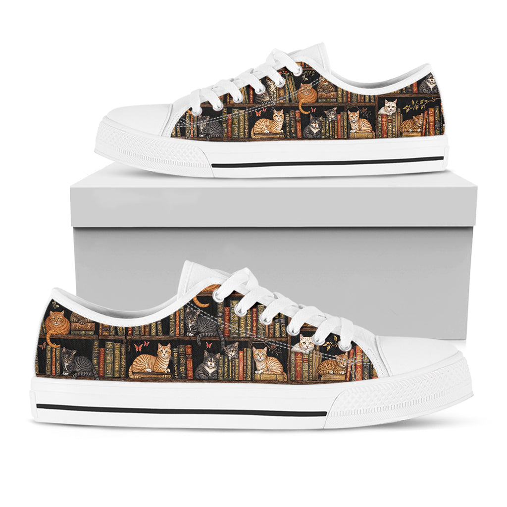 Book & Cats Women's Low Top Shoes Old Books Gentle Paws