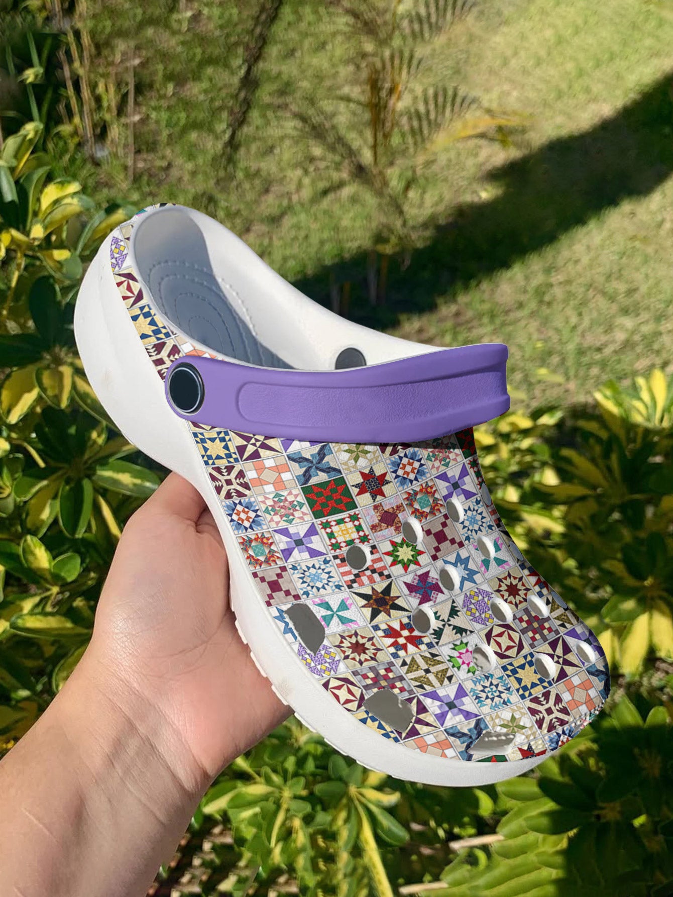 Sewing Lovers Graphic Clogs Classic American Quilt Blocks