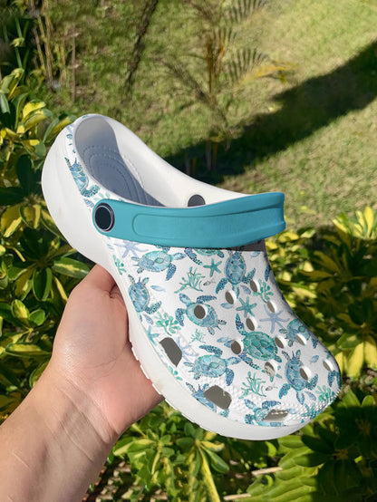 Sea Turtle Graphic Clogs Tide Turtles
