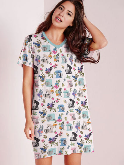 Baking V-neck Nightshirt Blooming Mixer