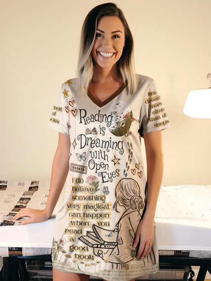 Book Lover V-neck Nightshirt Dreamy Reader