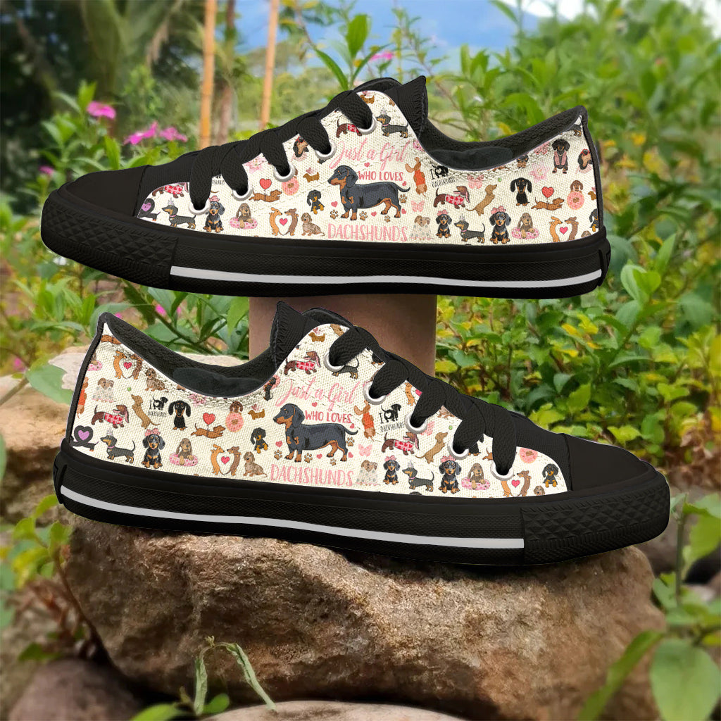Dachshund Women's Low Top Shoes Just A Girl Who Loves Dachshunds