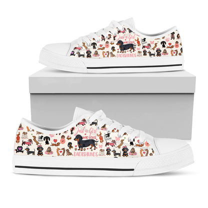 Dachshund Women's Low Top Shoes Just A Girl Who Loves Dachshunds