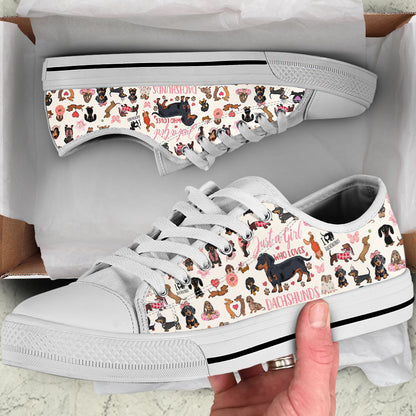 Dachshund Women's Low Top Shoes Just A Girl Who Loves Dachshunds