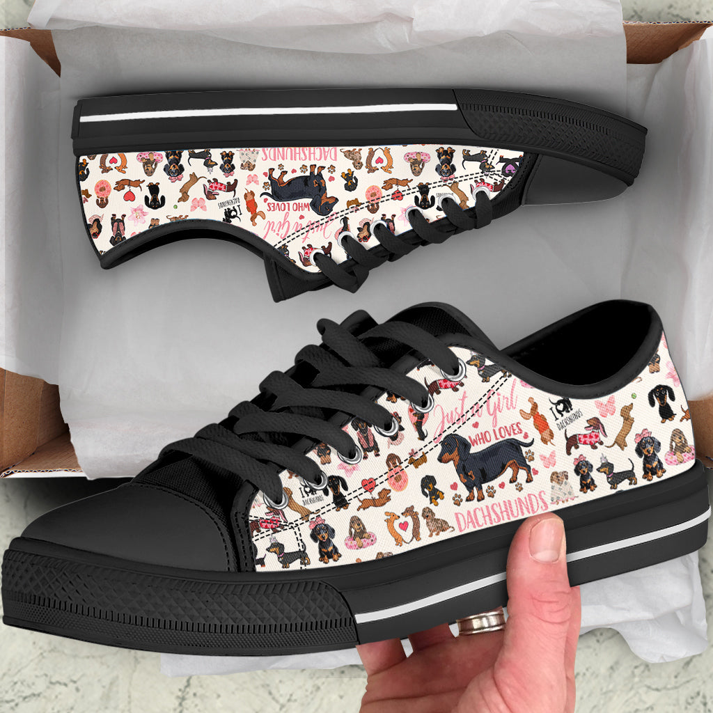 Dachshund Women's Low Top Shoes Just A Girl Who Loves Dachshunds