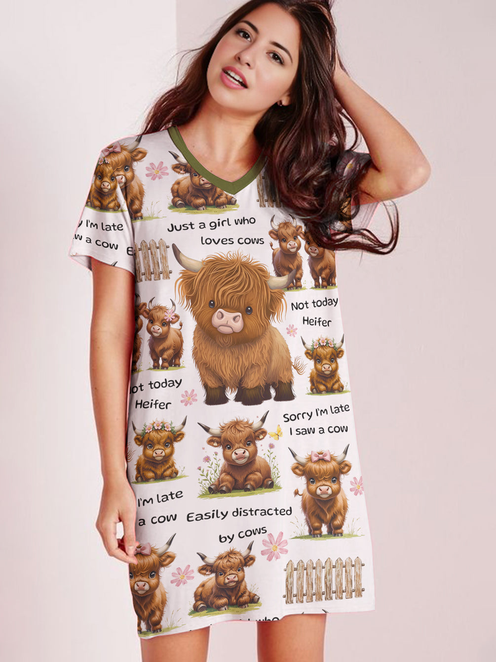 Highland Cow V-neck Nightshirt Mocha Moo