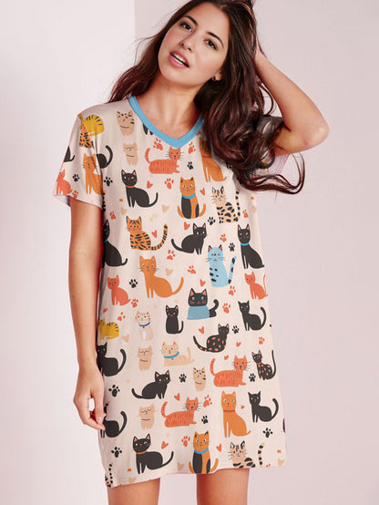Cat Lover V-neck Nightshirt Playful Paws