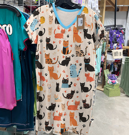 Cat Lover V-neck Nightshirt Playful Paws