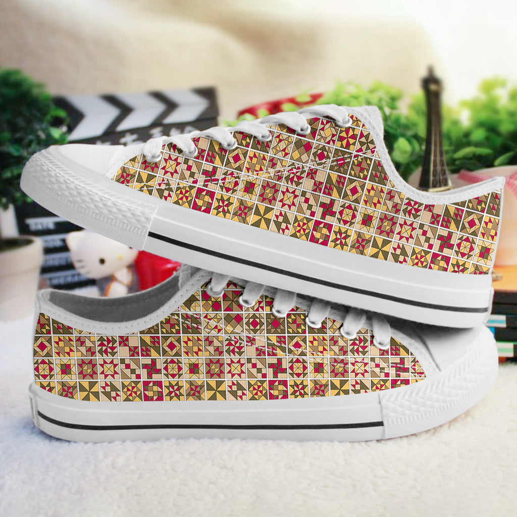 Sewing Lover Women's Low Top Shoes Vintage Quilt Blocks