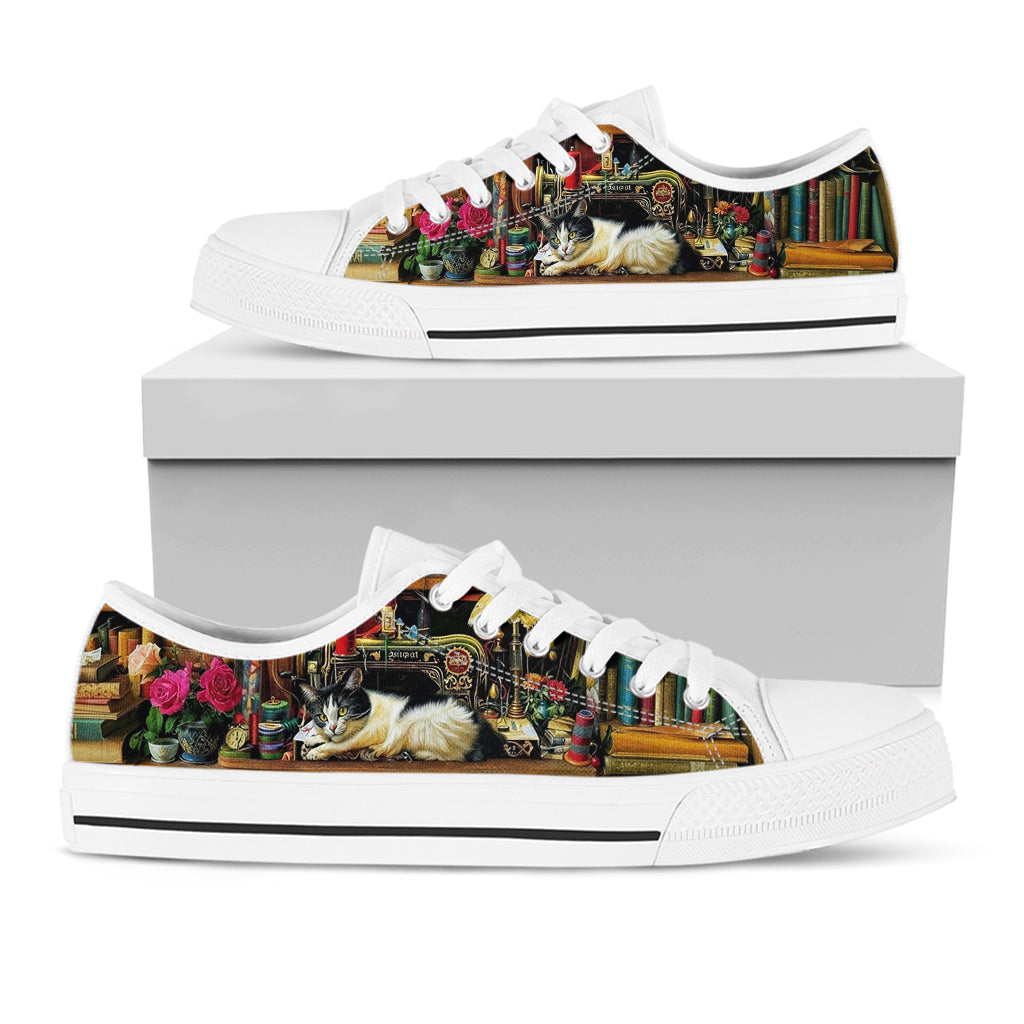 Cat Lover Women's Low Top Shoes The Cozy Sewing Room Cat