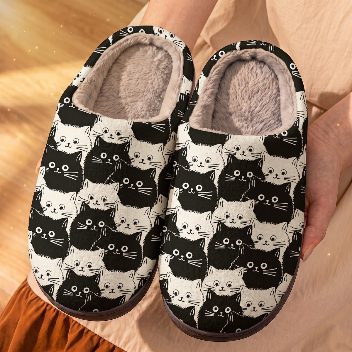Cat Lovers Fleece Lined Slippers Purrfect Contrast