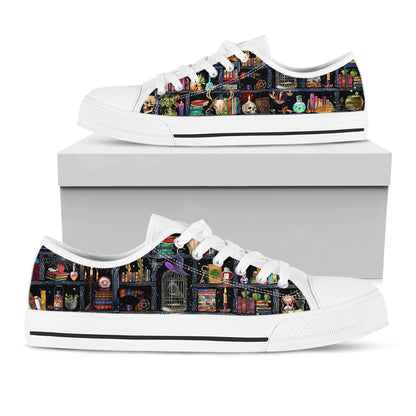 Wizard’s Bookshelf Canvas Women's Low Top Shoes