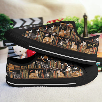 Book & Cats Women's Low Top Shoes Old Books Gentle Paws