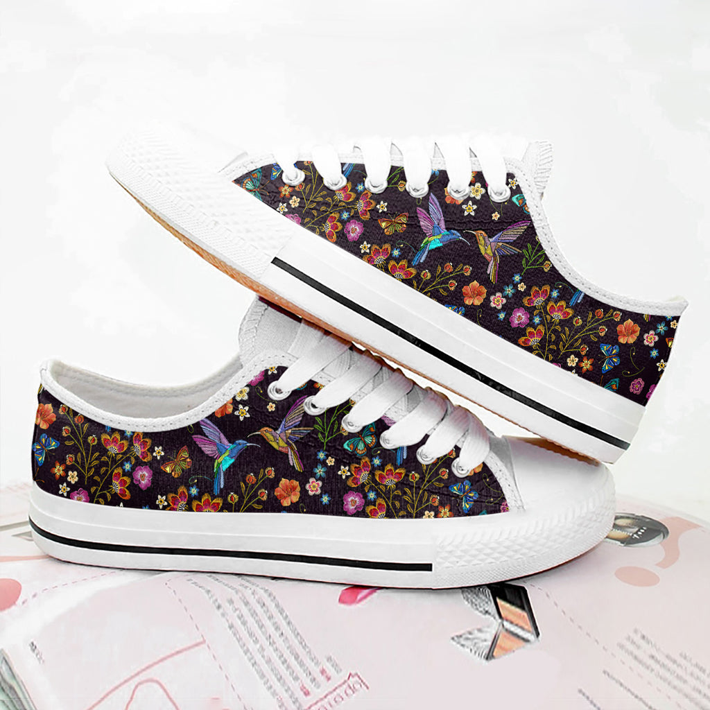 Hummingbird Women's Low Top Shoes Fluttering Duet