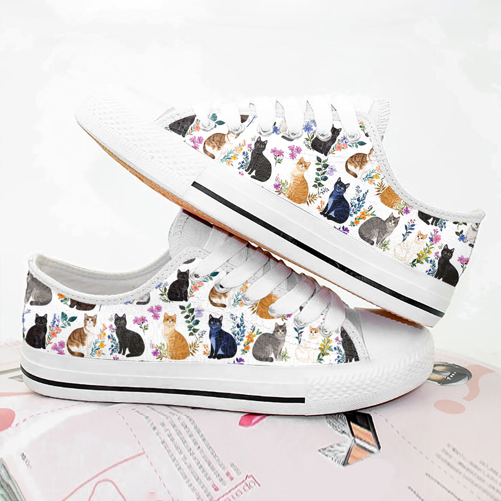 Cat Women's Low Top Shoes Charming Floral Cats
