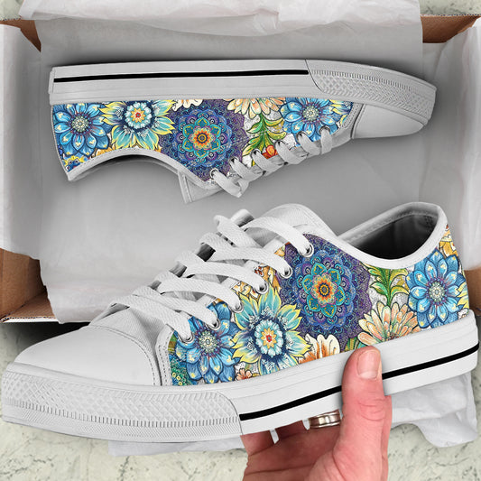Floral Mandala Vibes Women's Low Top Shoes