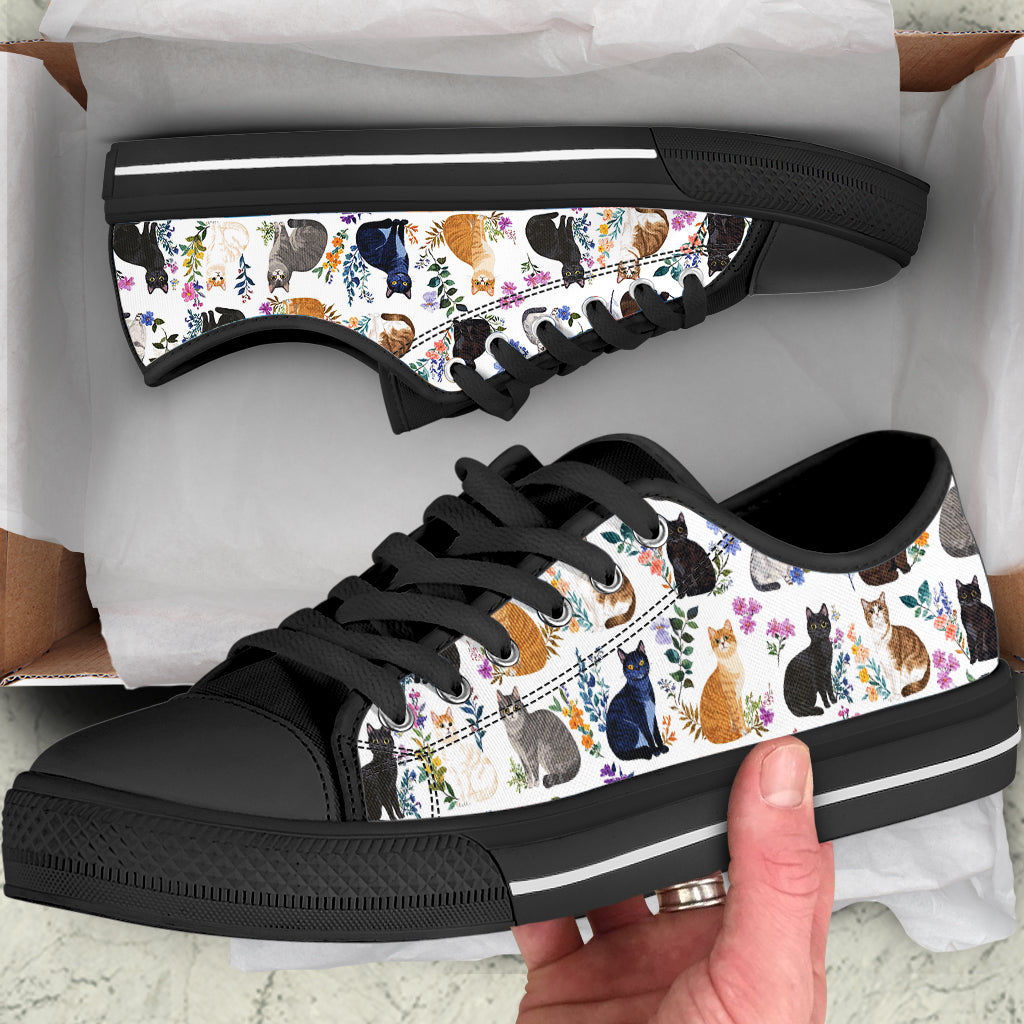 Cat Women's Low Top Shoes Charming Floral Cats