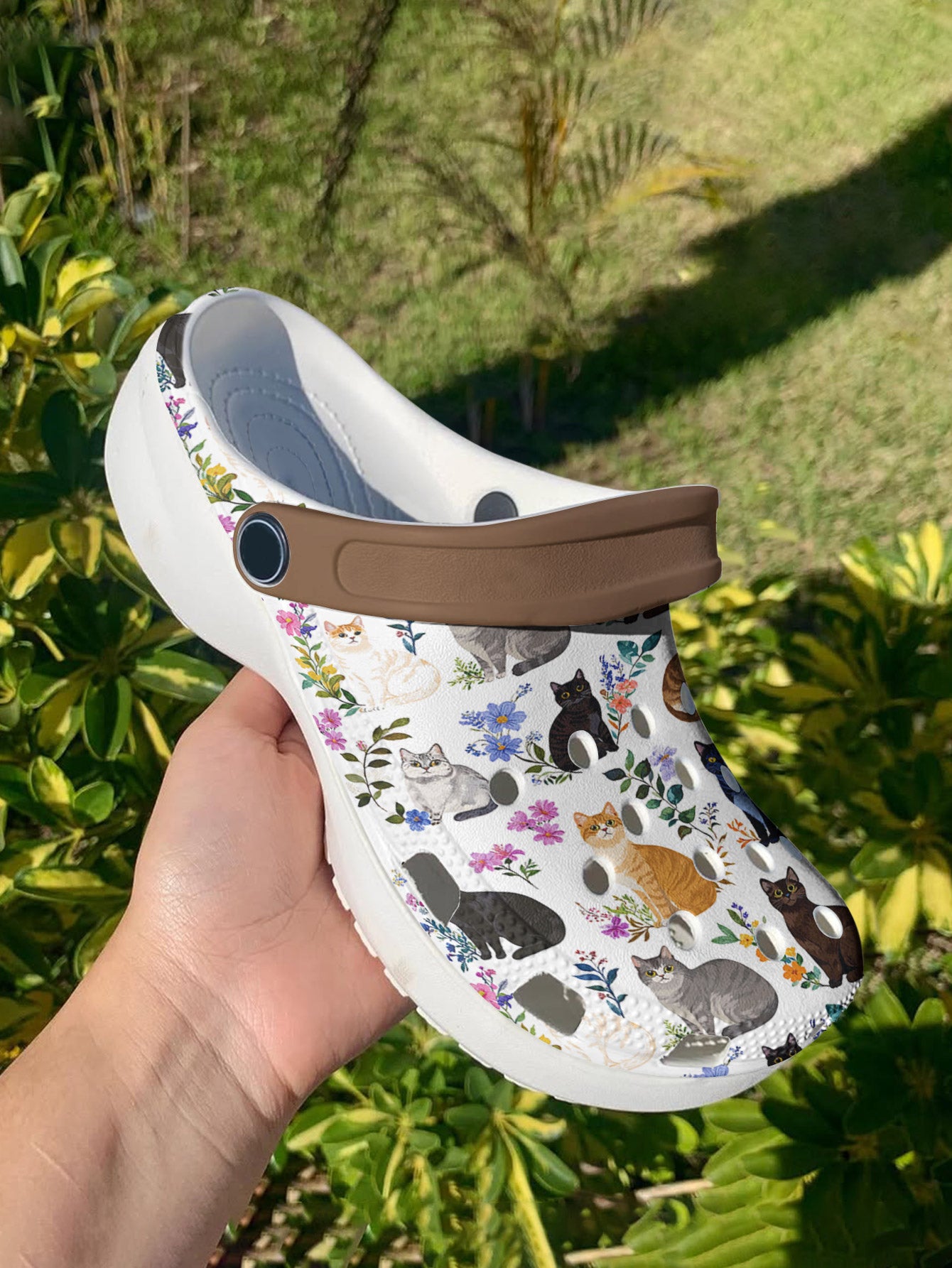 Cat Lover Graphic Clogs Charming Floral Cats