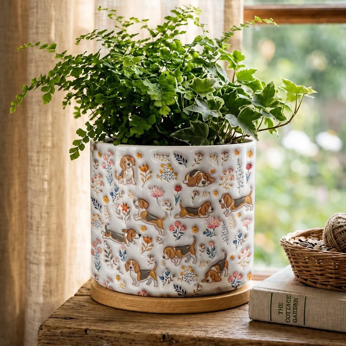 Beagle Flat Print Ceramic Plant Pot Happy Field Flowers