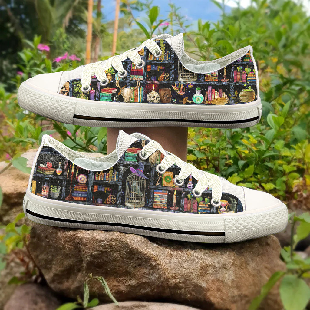 Wizard’s Bookshelf Canvas Women's Low Top Shoes