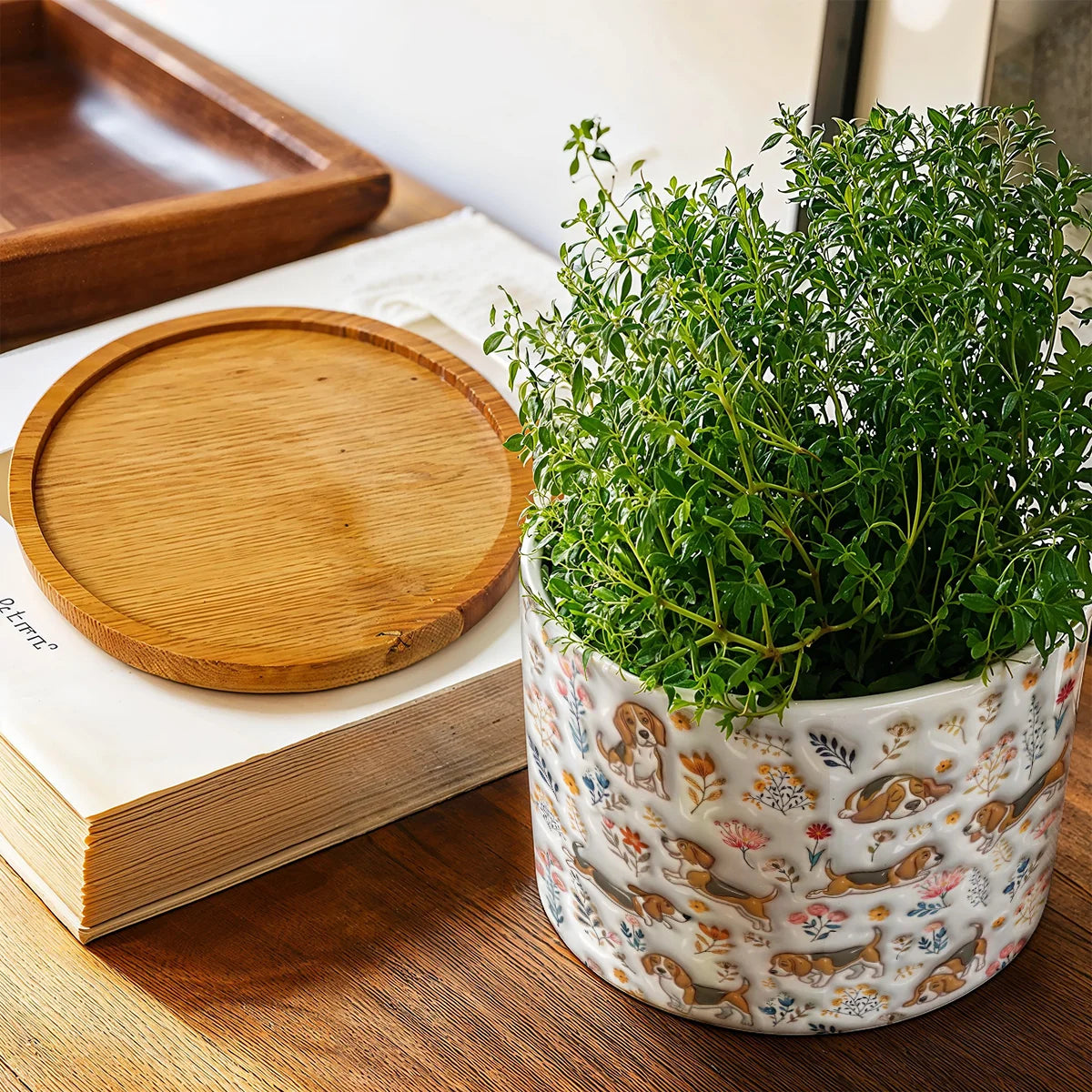 Beagle Flat Print Ceramic Plant Pot Happy Field Flowers